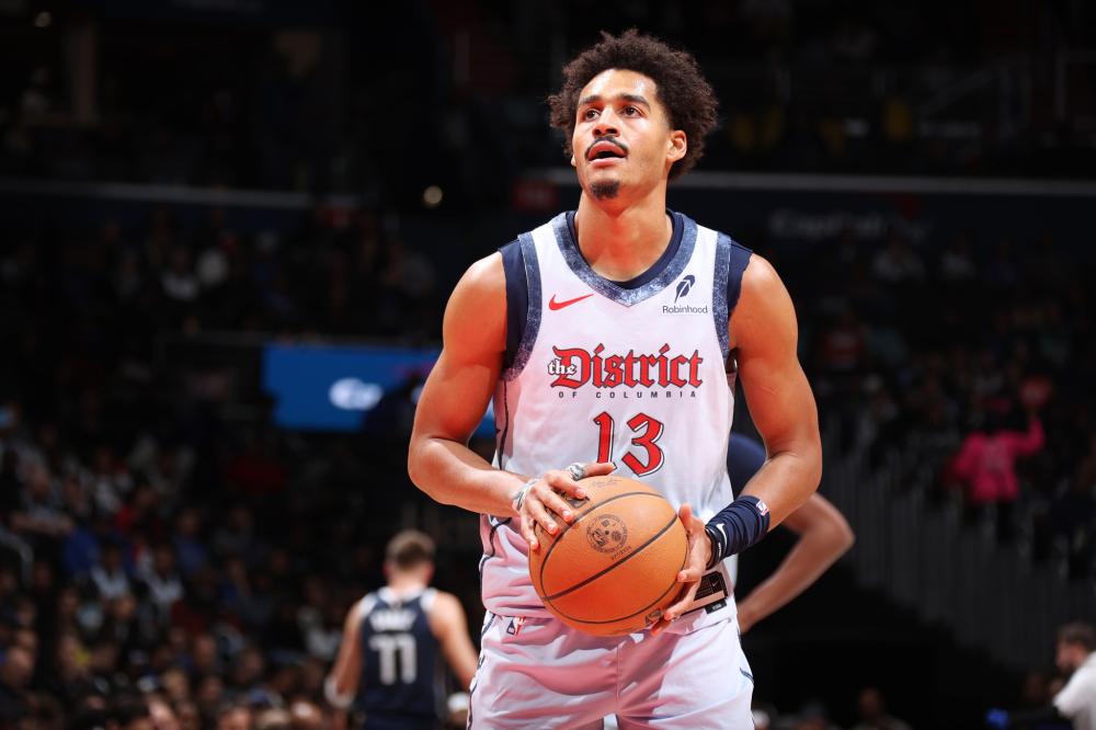 曼在签下内 曼在签下内