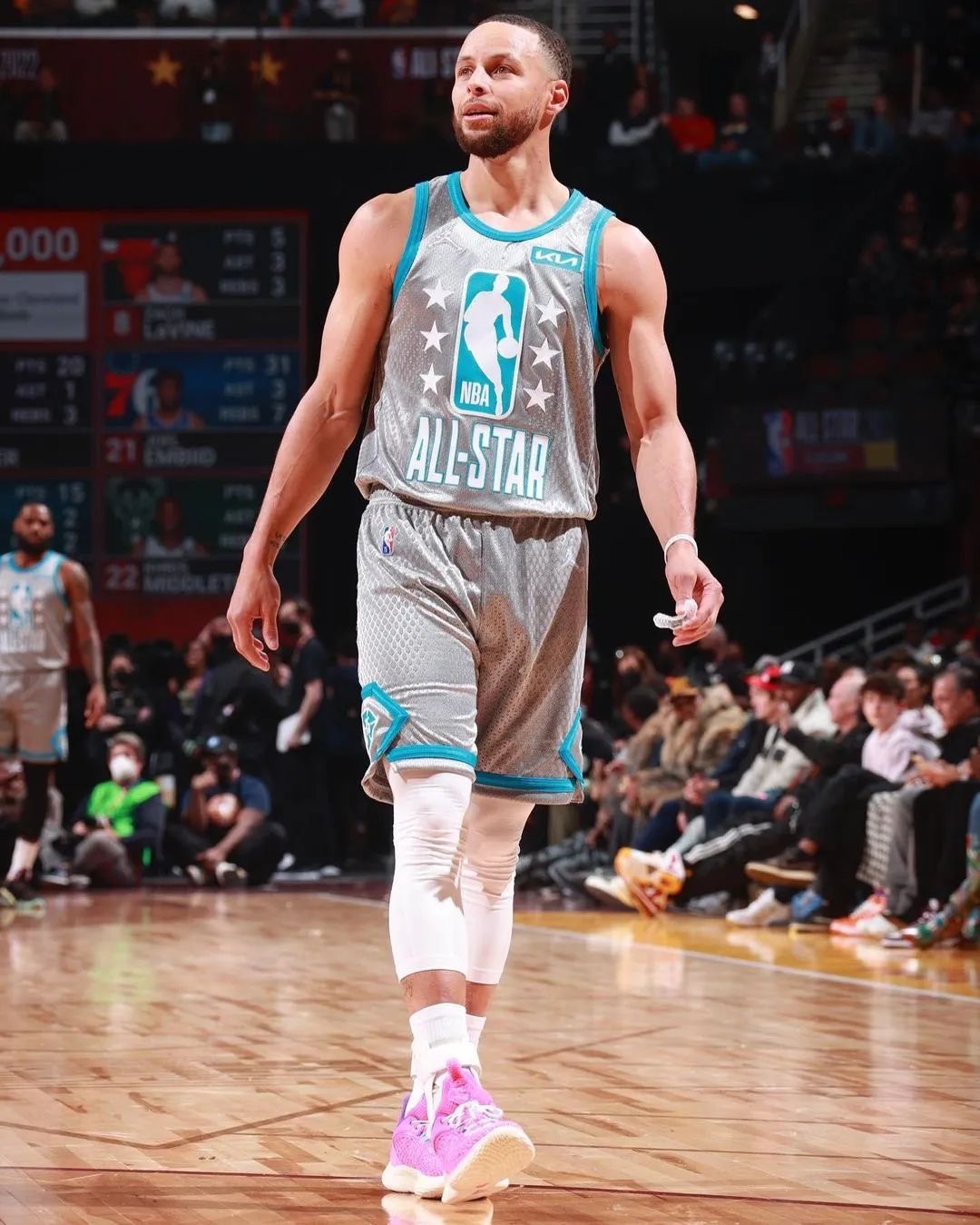 12年圆梦！梁小静11秒37夺亚锦赛女子百米金牌 中国重夺亚洲女飞人王座