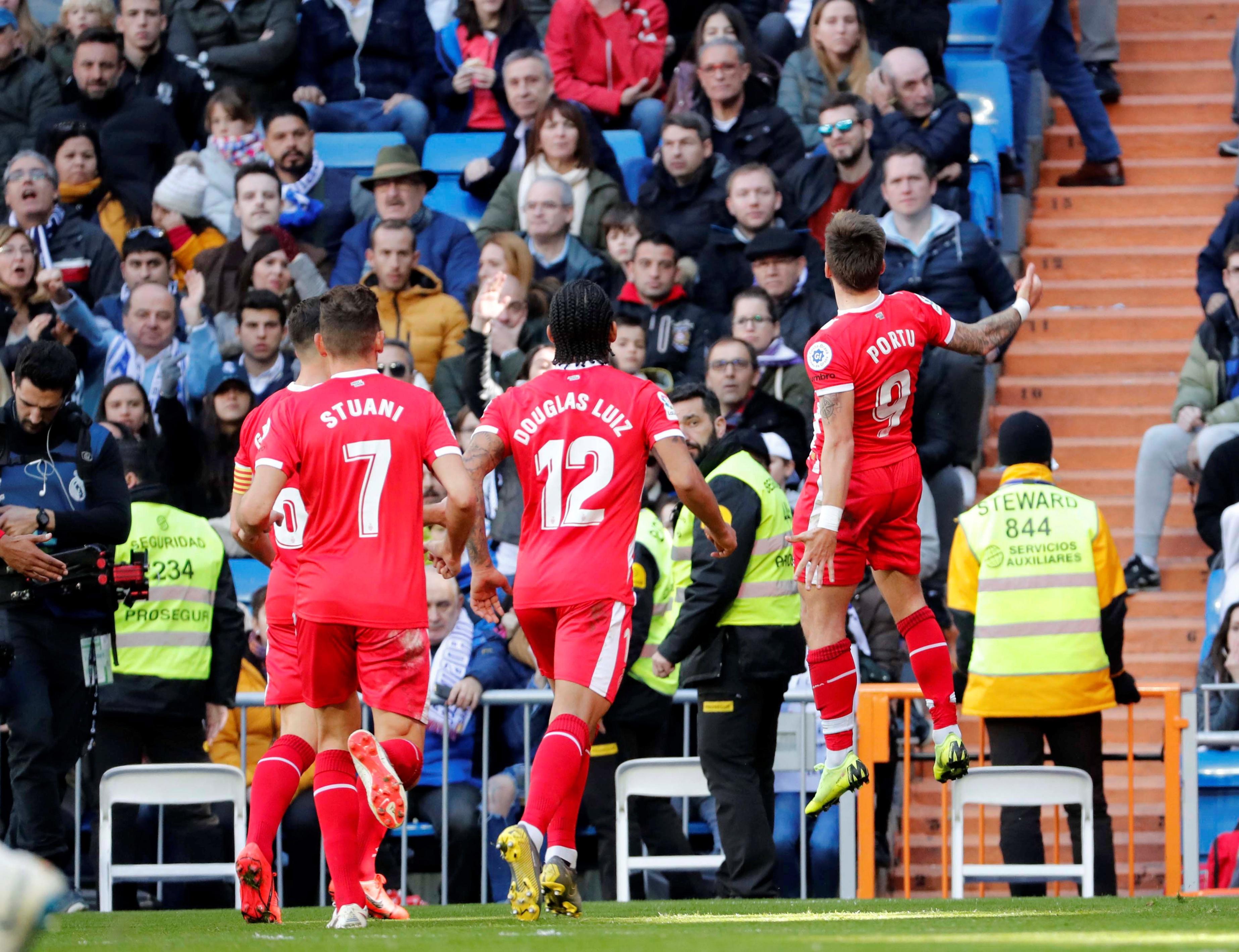 杨翰森现身洛杉矶与卢尼对练，卢姥爷底角三分这么准吗？